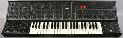 Yamaha-CS30"